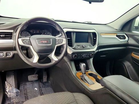 Used 2019 GMC Acadia SLE w/ LPO, Floor Liner Package image 12