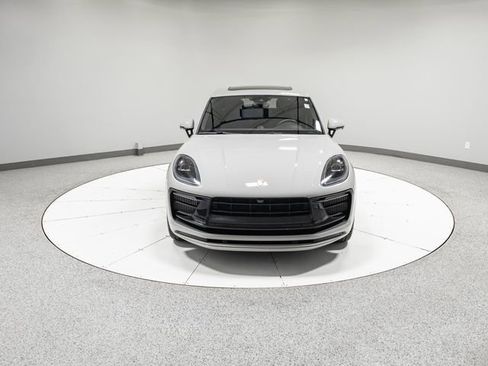 Used 2022 Porsche Macan GTS AWD/4WD image 30