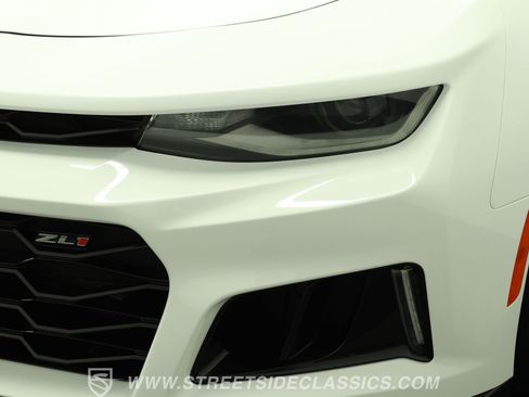 Used 2023 Chevrolet Camaro ZL1 RWD image 20