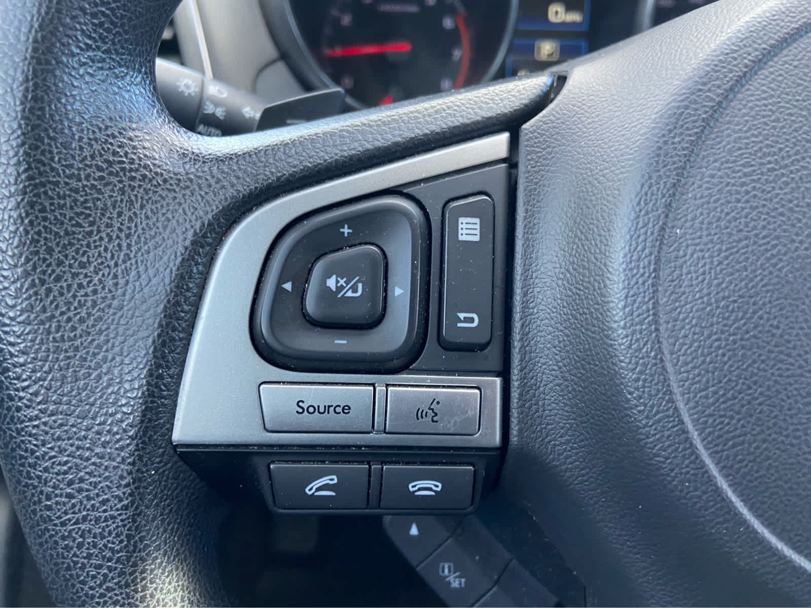 Used 2017 Subaru Outback 2.5i AWD/4WD image 23