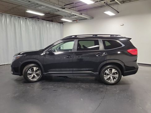 Used 2024 Subaru Ascent Premium w/ Convenience Package image 5