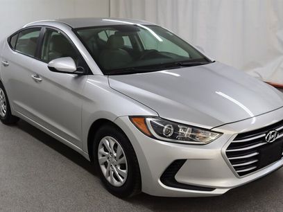 Used 2017 Hyundai Elantra SE