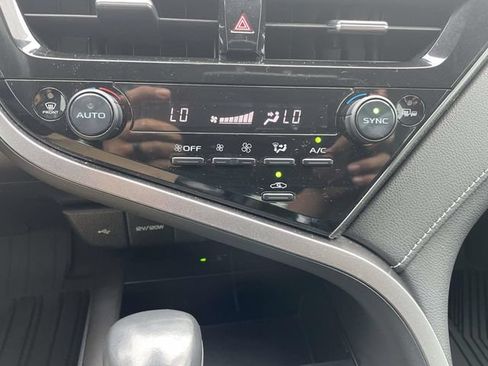 Used 2023 Toyota Camry XSE FWD image 28