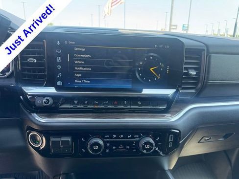 Used 2026 Chevrolet Silverado 2500 LT w/ Trail Boss Package AWD/4WD image 10