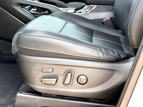 Used 2022 Kia Telluride SX w/ Towing Package image 15