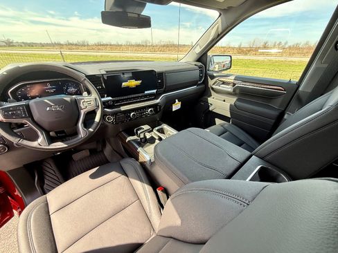 New 2026 Chevrolet Silverado 1500 RST image 13