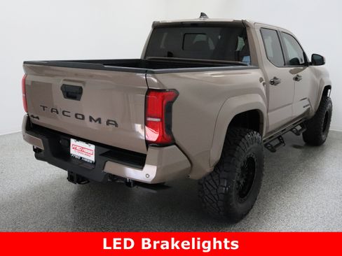 Used 2026 Toyota Tacoma TRD Sport image 7