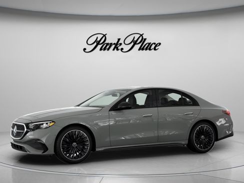 New 2026 Mercedes-Benz E 350 Sedan image 3