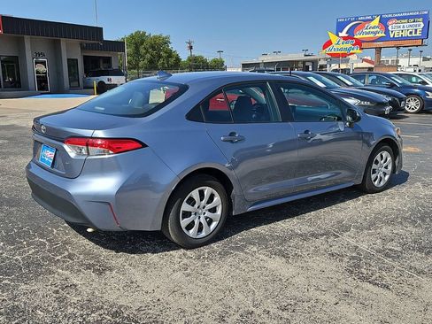 Used 2024 Toyota Corolla LE FWD image 11