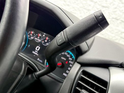 Certified 2020 Chevrolet Tahoe Premier AWD/4WD image 29