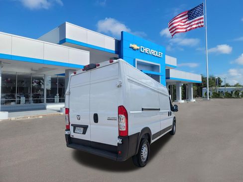 Used 2025 RAM ProMaster 3500 w/ Convenience Group FWD image 3