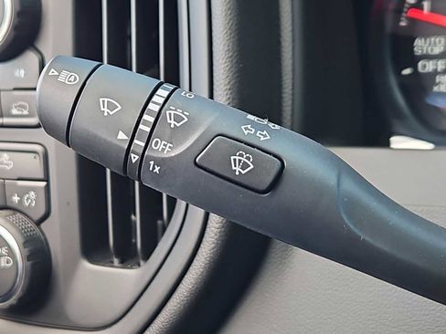 Used 2024 Chevrolet Silverado 1500 Custom image 26