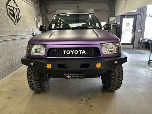 Used 1998 Toyota 4Runner SR5 image 3