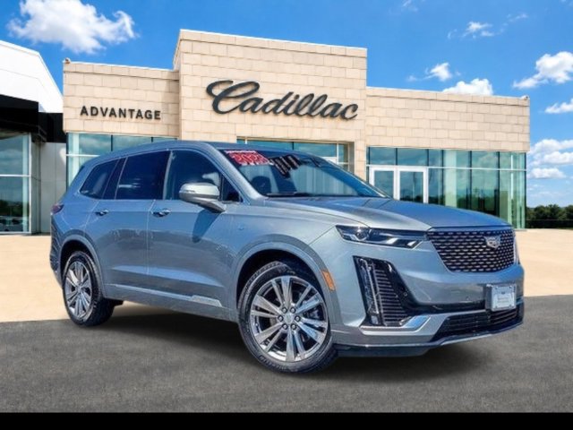 Used 2023 Cadillac XT6 Premium Luxury w/ LPO, Floor Liner Package AWD/4WD image 2