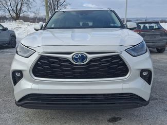 Used 2023 Toyota Highlander XLE video 2