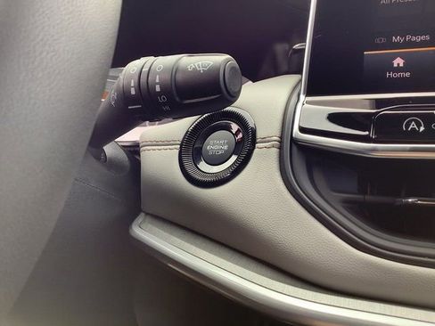 New 2026 Jeep Compass Limited image 16