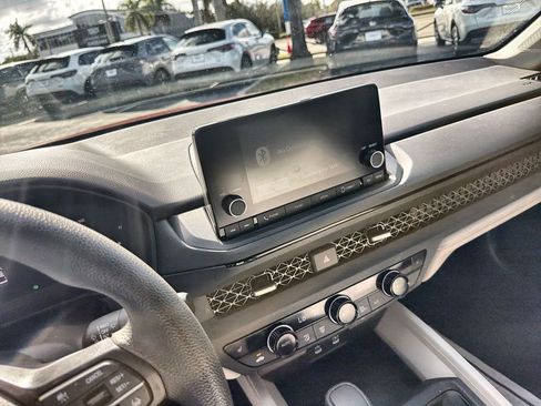 Certified 2024 Honda Accord EX image 22