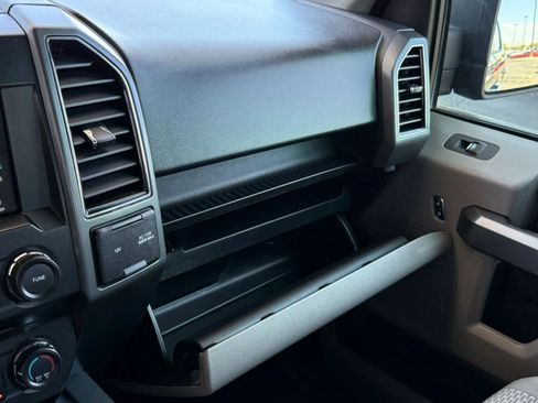 Used 2018 Ford F150 XLT w/ Equipment Group 302A Luxury AWD/4WD image 56