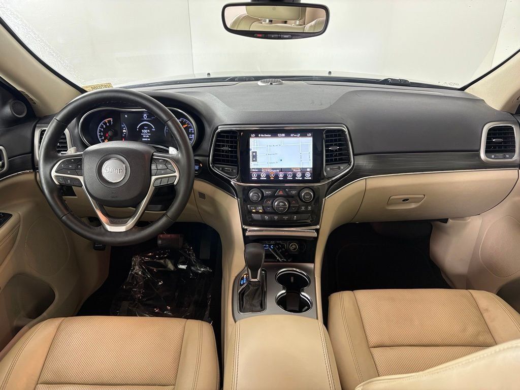 Used 2020 Jeep Grand Cherokee Limited w/ Luxury Group II AWD/4WD image 44