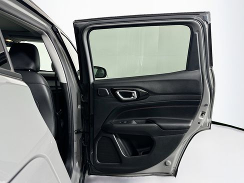 Used 2022 Jeep Compass Trailhawk w/ Trailhawk Elite Group image 32