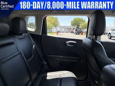 Used 2017 Jeep Compass Trailhawk w/ Leather Interior Group AWD/4WD image 17