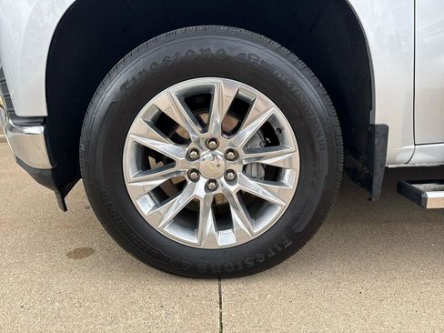 Used 2020 Chevrolet Silverado 1500 LTZ image 28