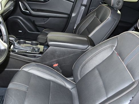 Used 2024 Chevrolet Blazer Premier AWD/4WD image 38