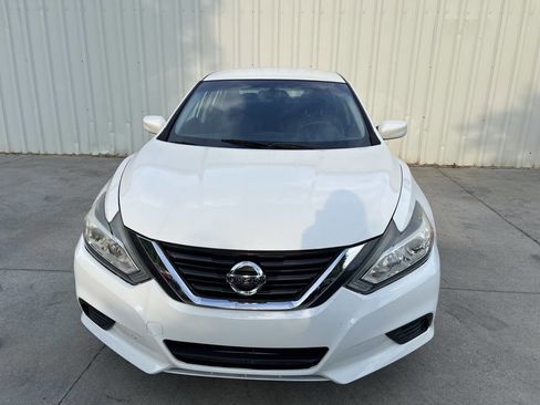 Used 2017 Nissan Altima 2.5 S w/ Power Driver Seat Package FWD image 8