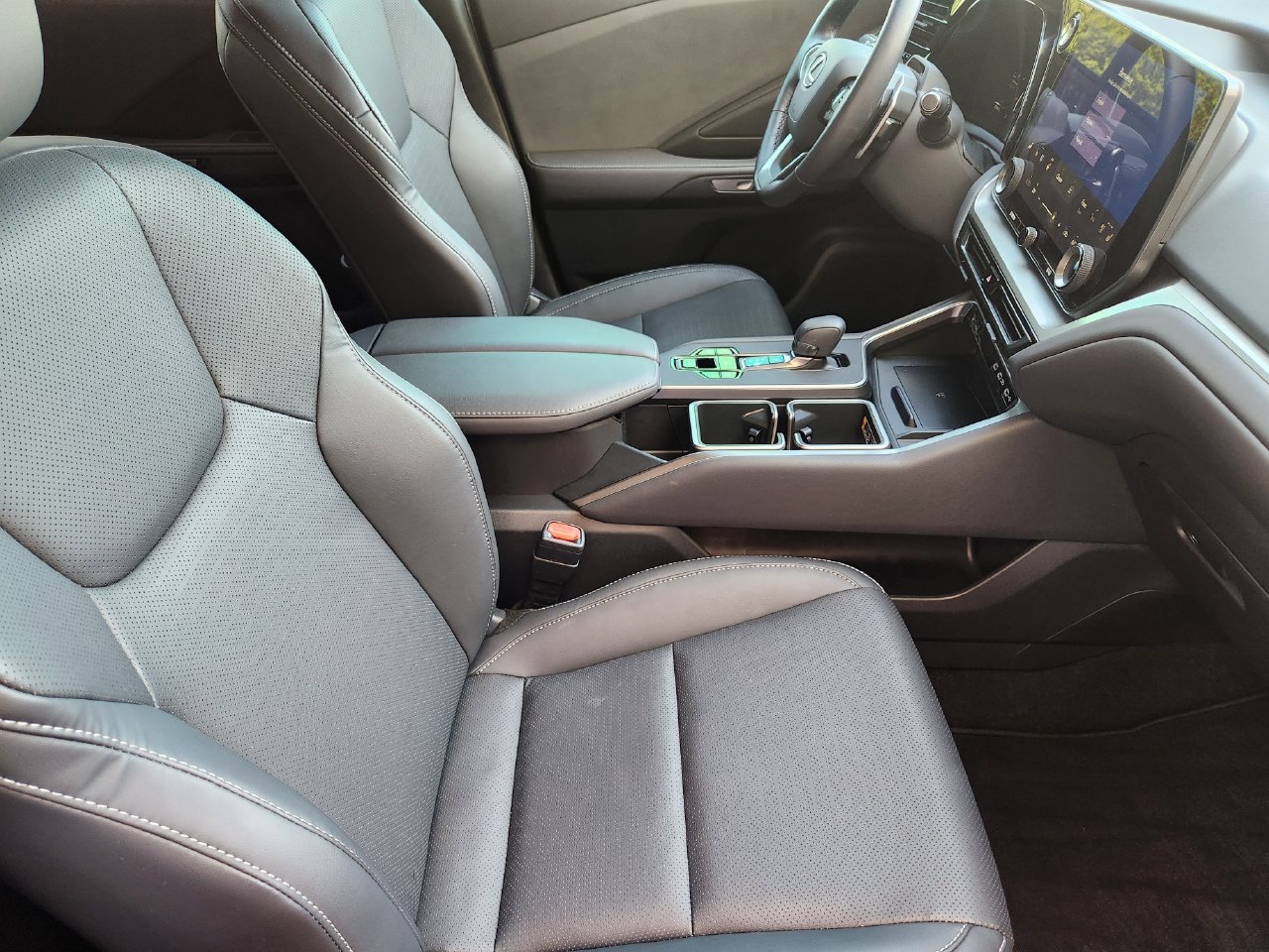 Used 2026 Lexus TX 350 AWD w/ Technology Package image 11