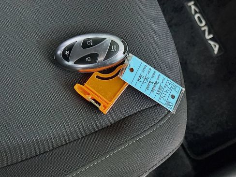 Used 2024 Hyundai Kona SEL AWD/4WD image 33