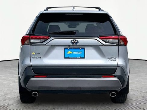 Used 2019 Toyota RAV4 Limited w/ Carpet Mat Package AWD/4WD image 5