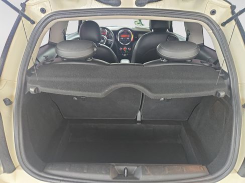 Used 2016 MINI Cooper 2-Door Hardtop FWD image 18