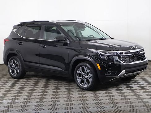 Used 2024 Kia Seltos S AWD/4WD image 52