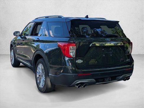 Used 2021 Ford Explorer King Ranch w/ Premium Technology Package AWD/4WD image 8