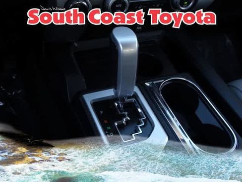 Used 2015 Toyota Tundra Limited image 36