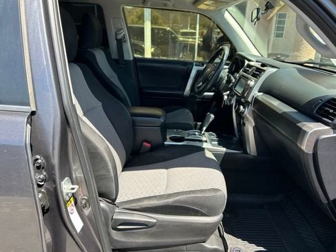 Used 2018 Toyota 4Runner SR5 w/ Convenience Package RWD image 7