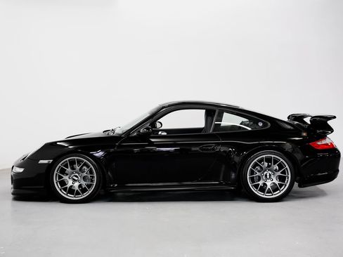 Used 2007 Porsche 911 Carrera RWD image 7
