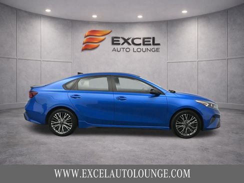 Used 2023 Kia Forte GT-Line w/ GT-Line Technology Package FWD image 10