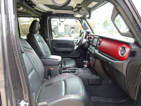 Used 2021 Jeep Wrangler Unlimited Rubicon image 28