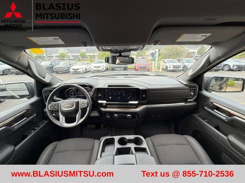 Used 2024 GMC Sierra 1500 Elevation AWD/4WD image 40