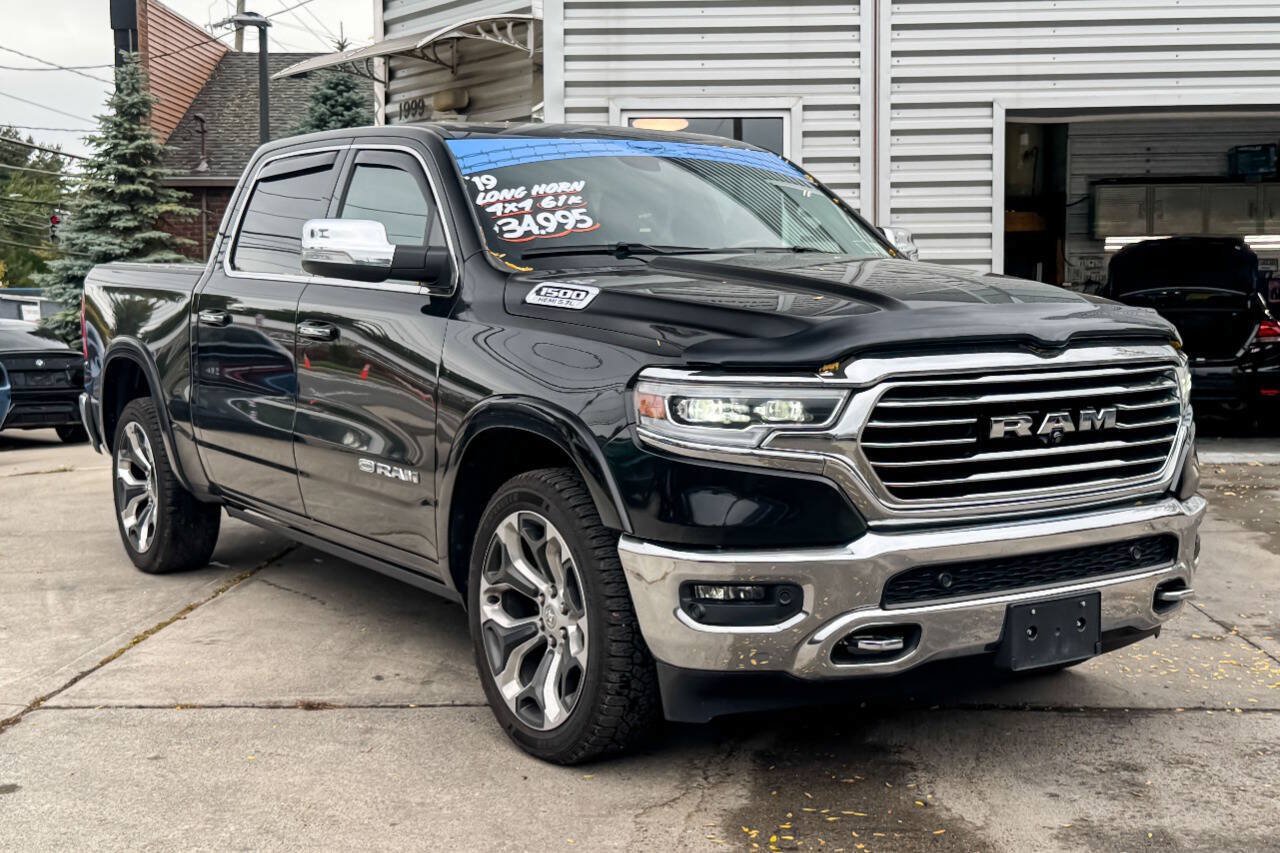 Used 2019 RAM 1500 Limited AWD/4WD image 1