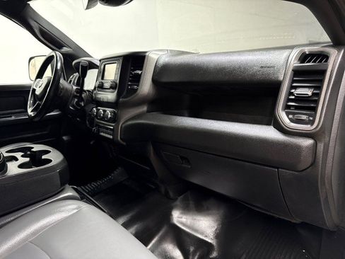 Used 2022 RAM 5500 Tradesman w/ Safety Group AWD/4WD image 23