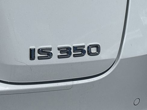 Used 2023 Lexus IS 350 F Sport RWD image 9