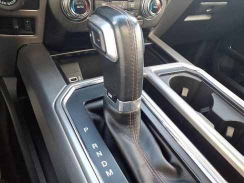 Used 2018 Ford F150 Platinum w/ Equipment Group 701A Luxury image 18