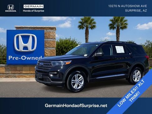 Used 2023 Ford Explorer XLT AWD/4WD image 1