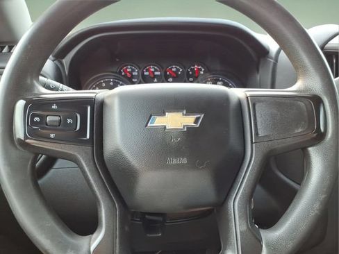 Used 2021 Chevrolet Silverado 1500 Custom AWD/4WD image 24