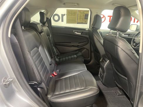 Used 2024 Ford Edge SEL image 16