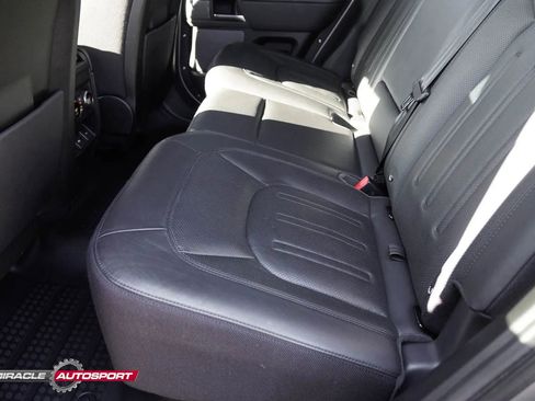 Used 2020 Land Rover Defender 110 X image 20