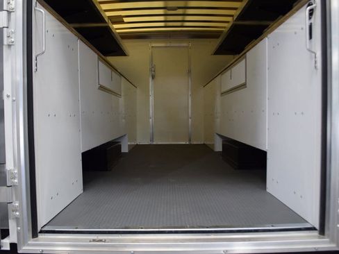 New 2025 Chevrolet Express 4500 w/ Power Convenience Package image 16