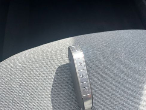 Used 2025 Kia K4 LXS image 18